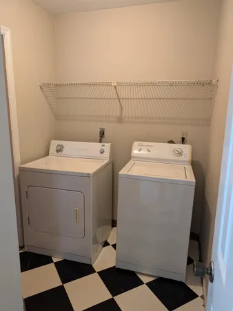 $1,125 | 2035 Continental Avenue, Tallahassee, FL 32304