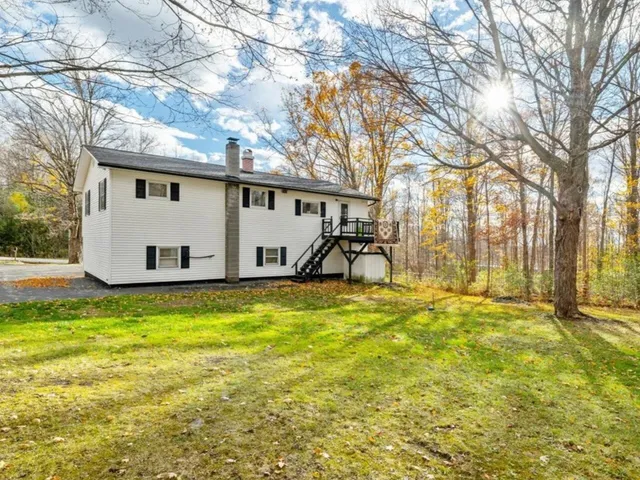 $349,000 | 21 Woods Hill Road, Swanton, VT 05488