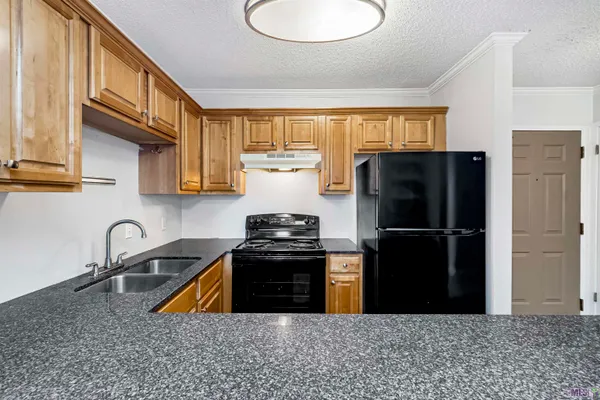 $70,000 | 4735 Government Street, Unit 109, Baton Rouge, LA 70806