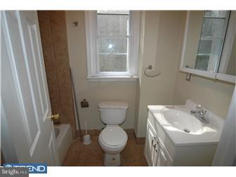 2522 Kimball Street Philadelphia, PA 19146 - Photo 4 of 7 Bathroom