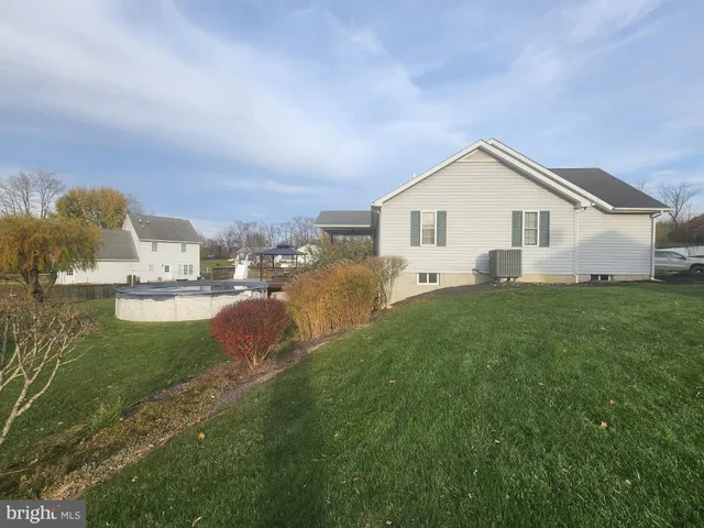 $340,000 | 117 Defense Court, Hedgesville, WV 25427