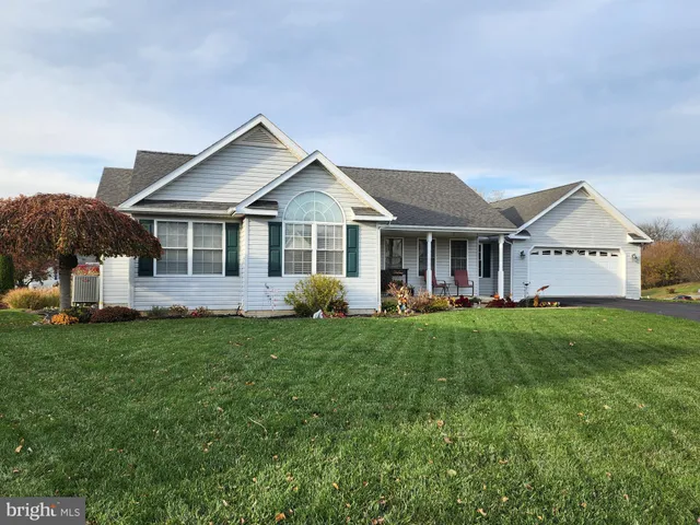 $340,000 | 117 Defense Court, Hedgesville, WV 25427