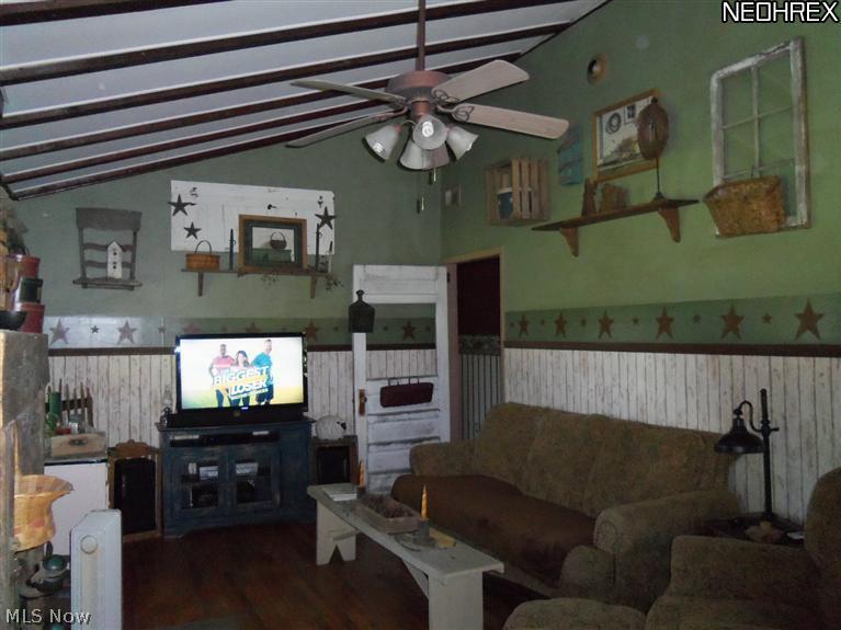 6491 Knapp Road Jefferson, OH 44047 - Photo 5 of 18 Gallery Image 5