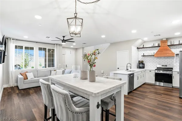 $380,000 | 3262 Palindrome Avenue, Henderson, NV 89044