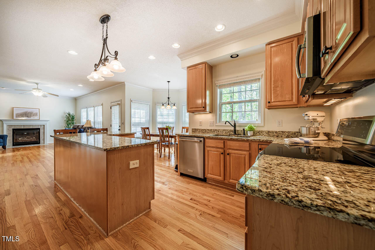 113 Glenmore Road Chapel Hill, NC 27516 - Photo 20 of 60 113GlenmoreRd-42