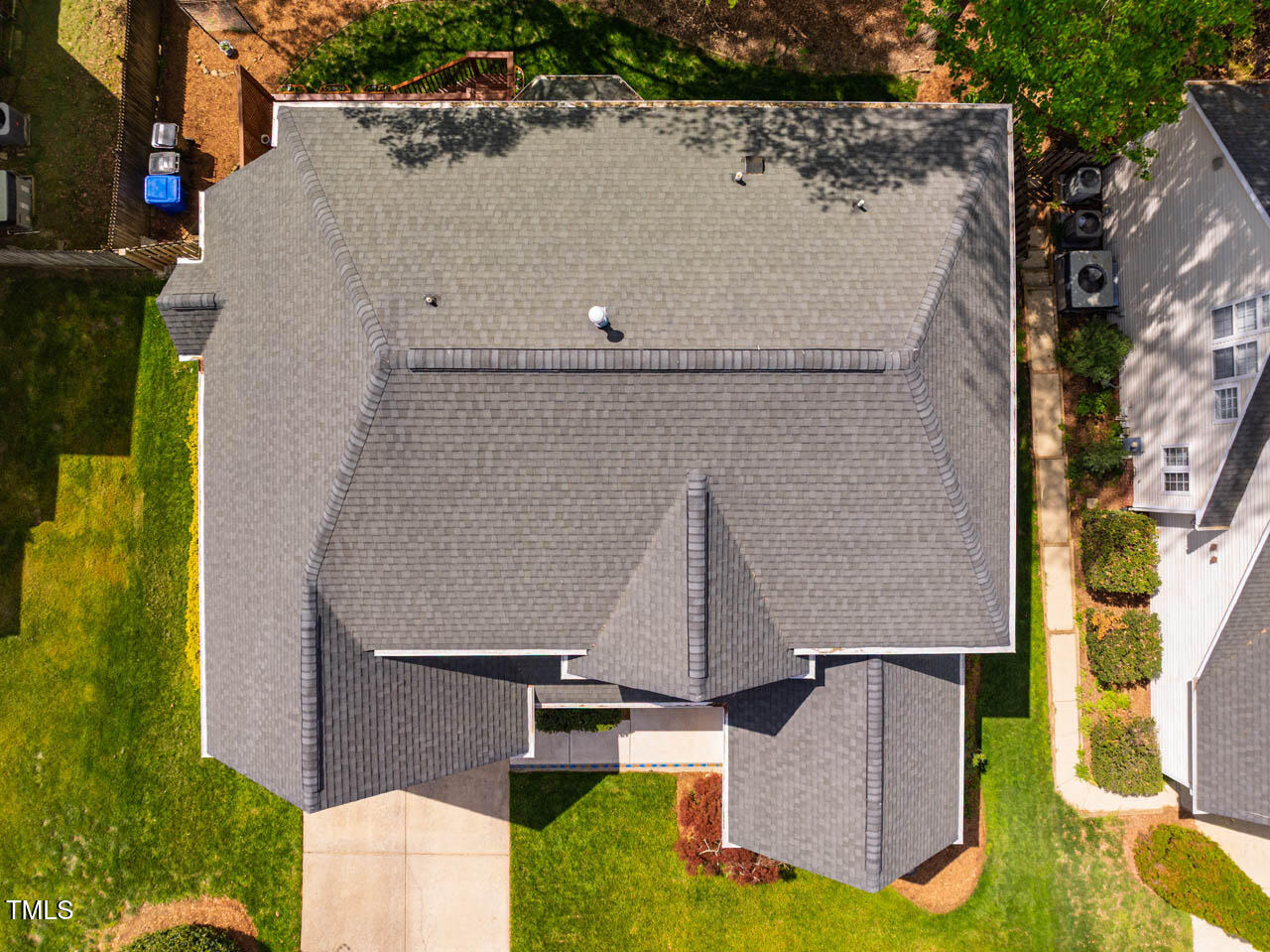 113 Glenmore Road Chapel Hill, NC 27516 - Photo 3 of 60 113GlenmoreRd-06