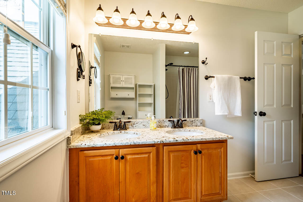 113 Glenmore Road Chapel Hill, NC 27516 - Photo 36 of 60 113GlenmoreRd-57