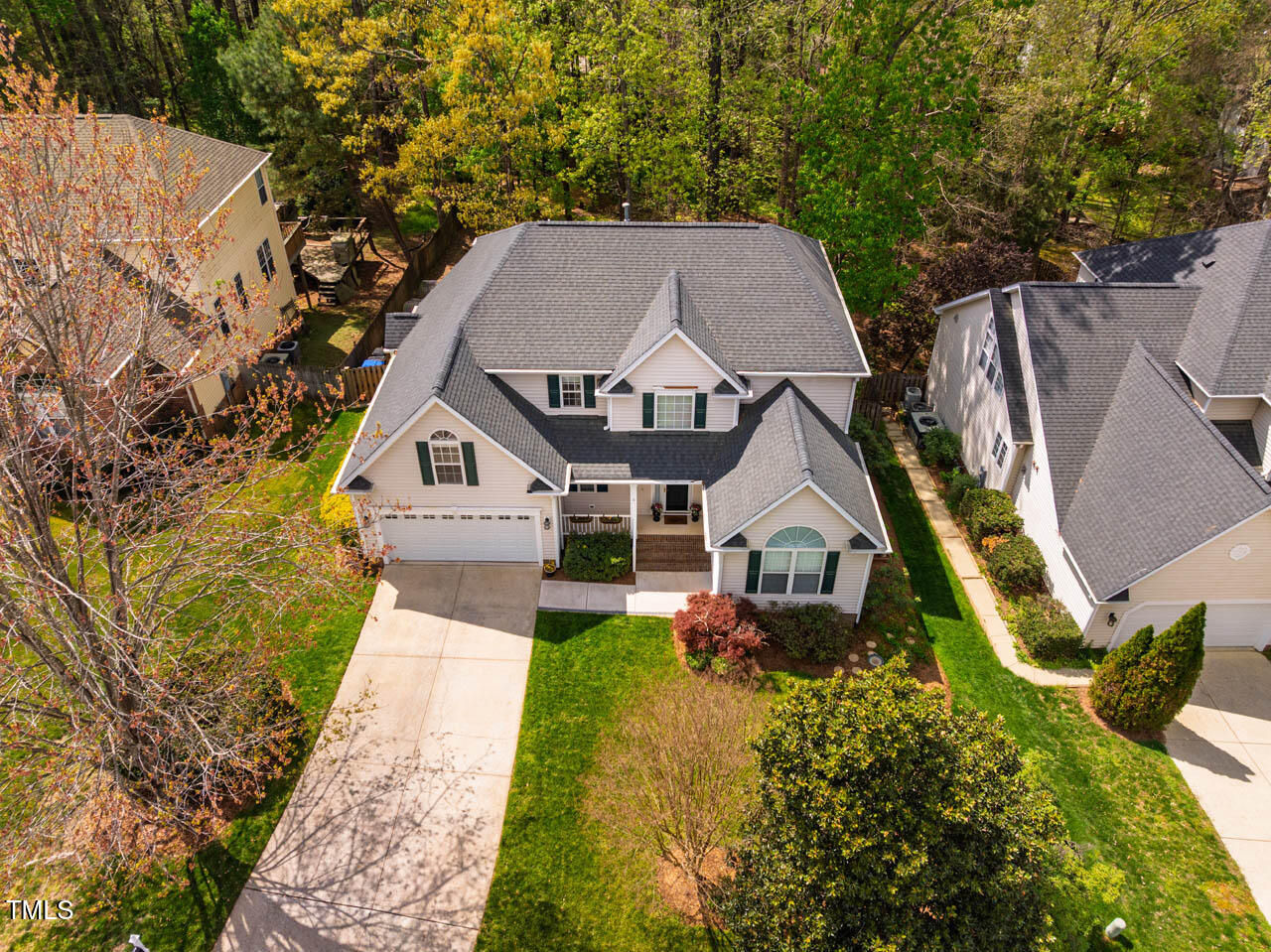 113 Glenmore Road Chapel Hill, NC 27516 - Photo 4 of 60 113GlenmoreRd-04