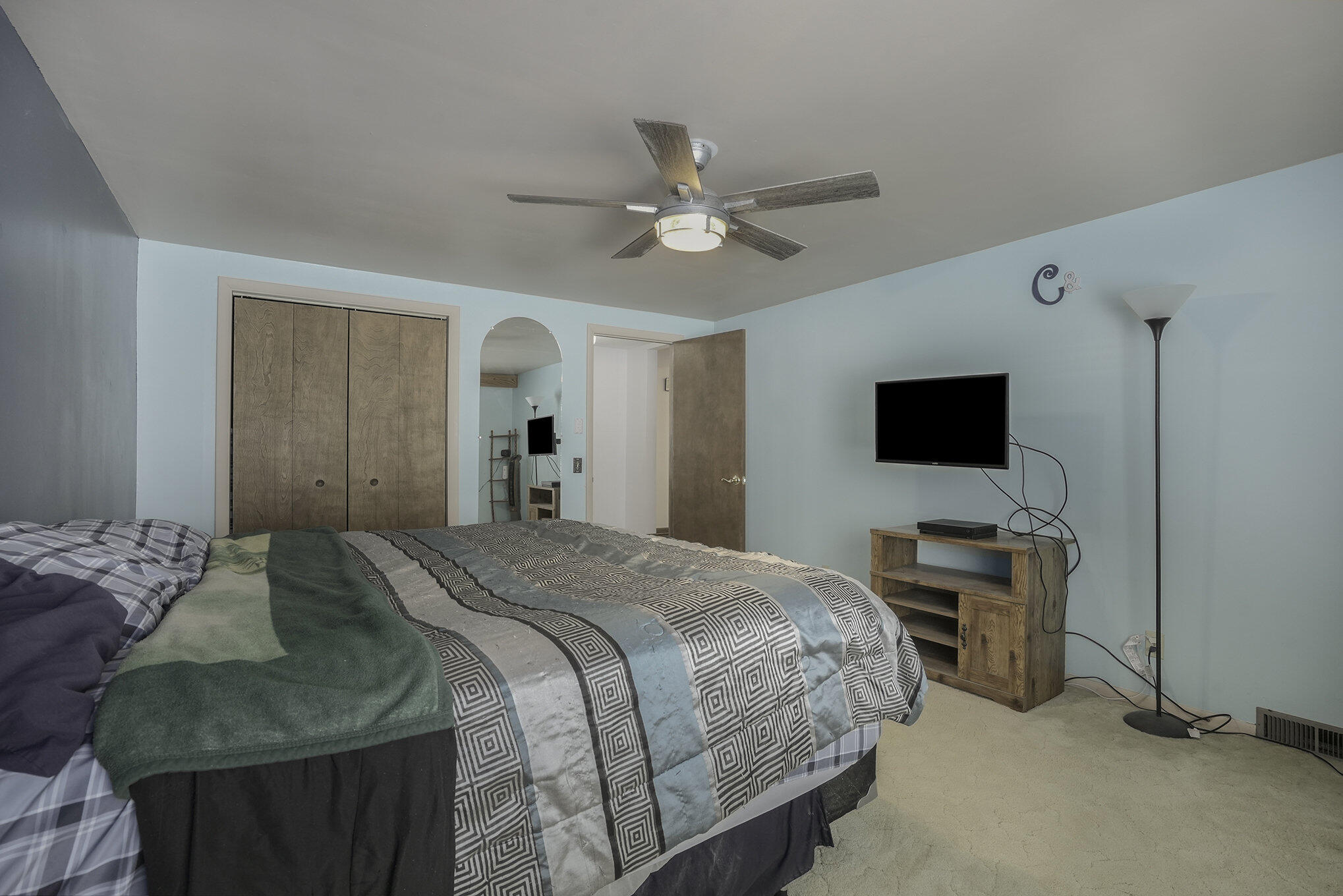 10941 South Maple Island Road Fremont, MI 49412 - Photo 16 of 24 018_photo_jan_15_2024_1_03_22_pm