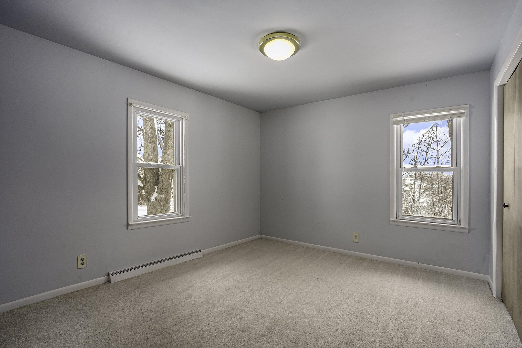10941 South Maple Island Road Fremont, MI 49412 - Photo 8 of 24 020_photo_jan_15_2024_1_09_05_pm-2