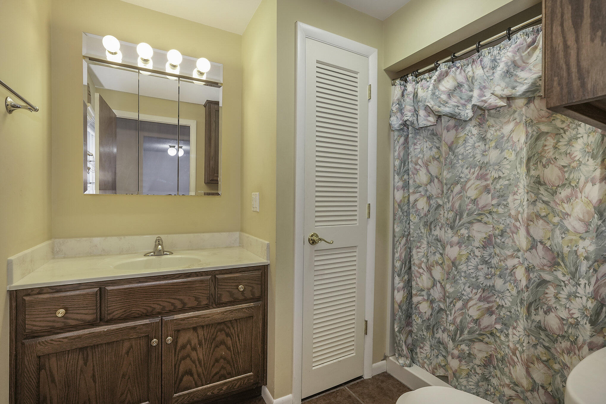 10941 South Maple Island Road Fremont, MI 49412 - Photo 10 of 24 019_photo_jan_15_2024_1_03_47_pm