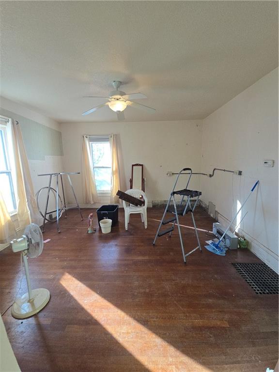 121 North 10th Street Atchison, KS 66002 - Photo 17 of 51