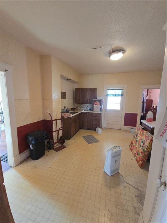 121 North 10th Street Atchison, KS 66002 - Photo 20 of 51