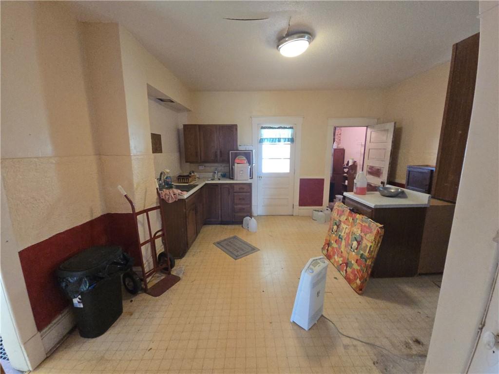 121 North 10th Street Atchison, KS 66002 - Photo 21 of 51