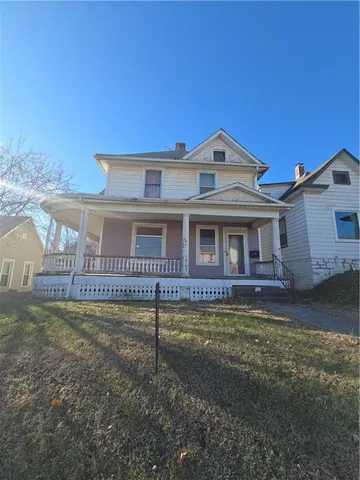 $65,000 | 121 North 10th Street, Atchison, KS 66002