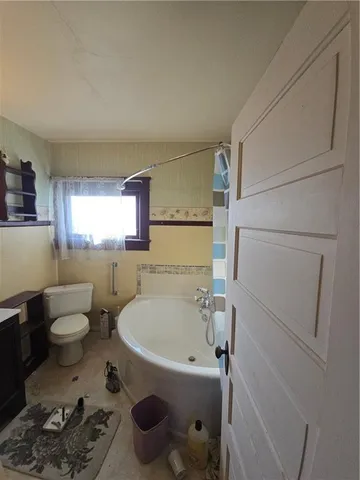 $65,000 | 121 North 10th Street, Atchison, KS 66002