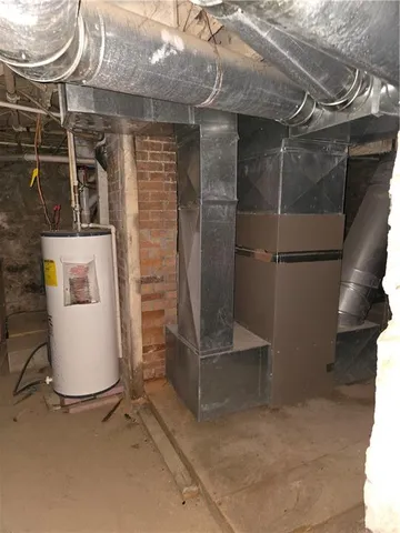 $65,000 | 121 North 10th Street, Atchison, KS 66002