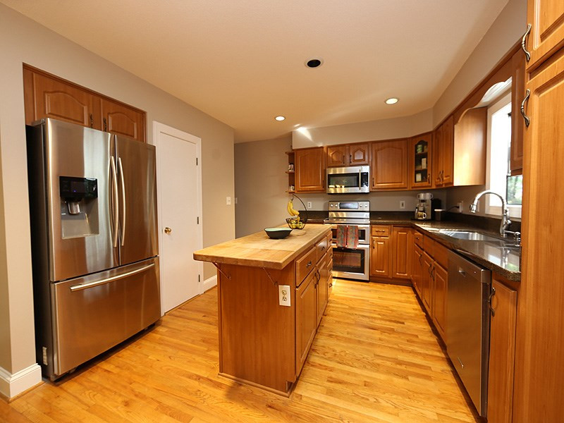2805 Bishopgate Drive Raleigh, NC 27613 - Photo 8 of 25 Photo 8