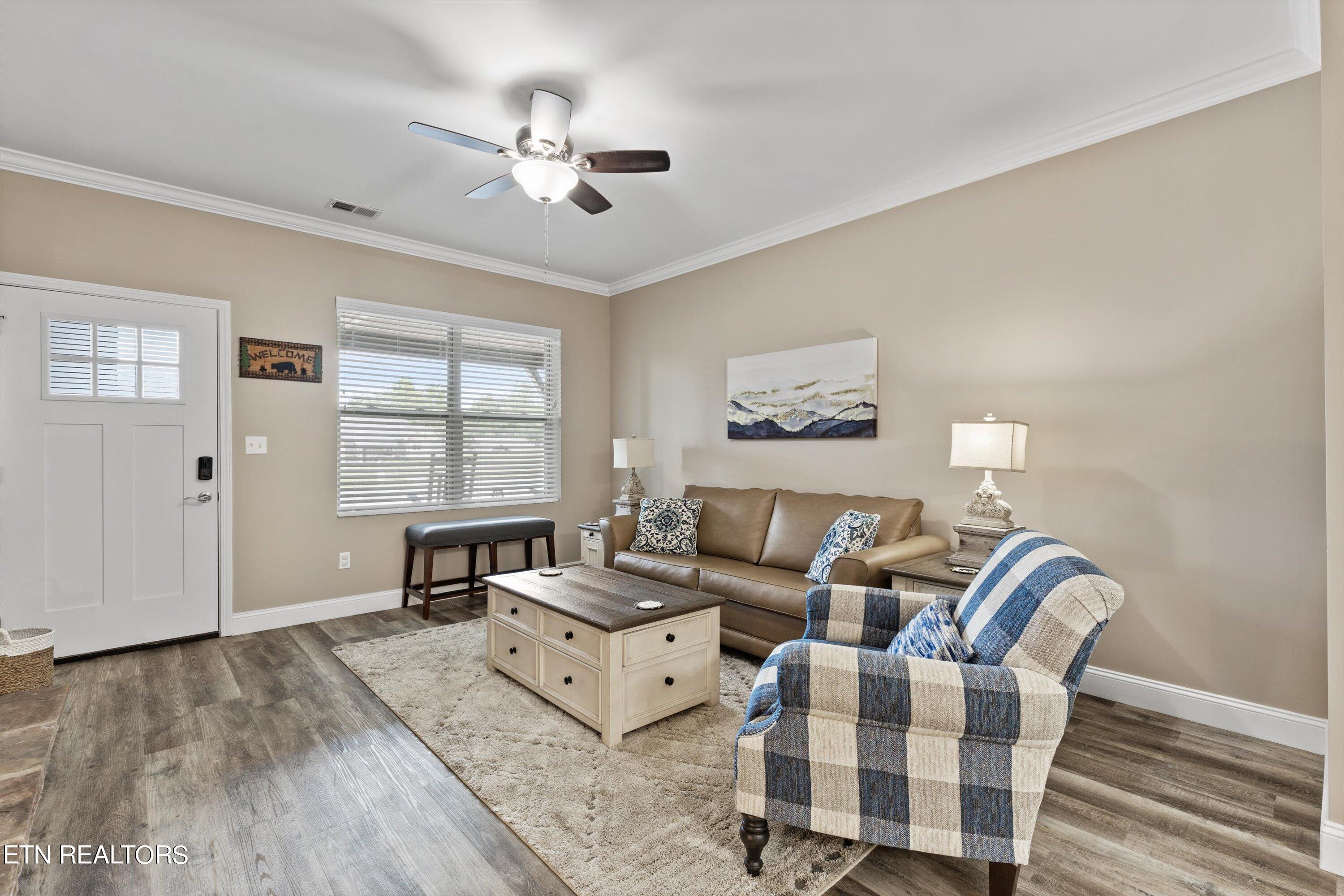 229 Bishop's Cap Circle, Unit 105 Townsend, TN 37882 - Photo 13 of 34 Pic 13