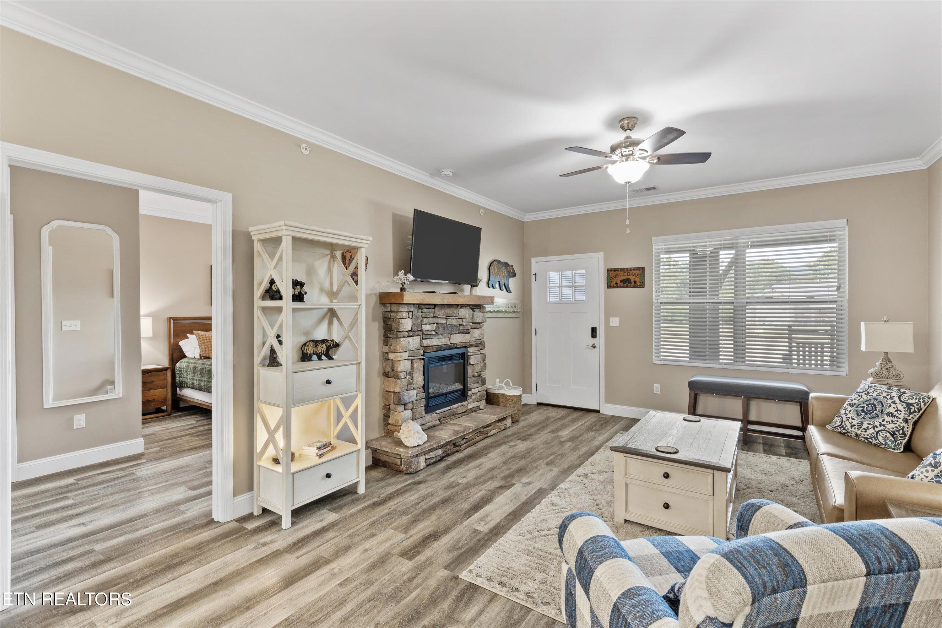 229 Bishop's Cap Circle, Unit 105 Townsend, TN 37882 - Photo 15 of 34 Pic 15