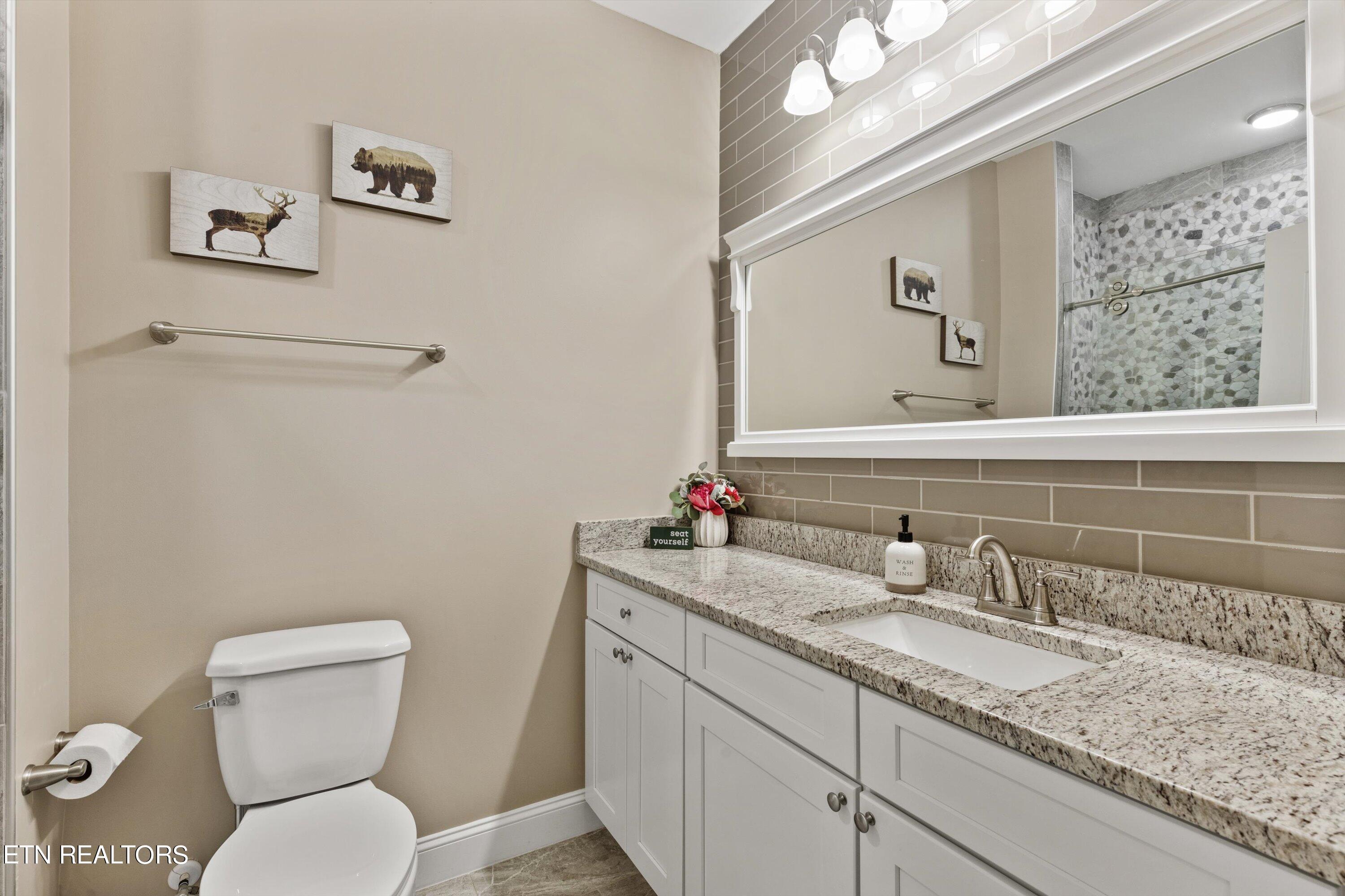 229 Bishop's Cap Circle, Unit 105 Townsend, TN 37882 - Photo 23 of 34 Pic 23