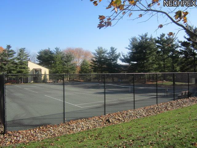 845 Hampton Ridge Drive Akron, OH 44313 - Photo 20 of 23 Gallery Image 20