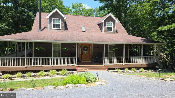 $539,900 | 370 Hemlock Court, Paw Paw, WV 25434