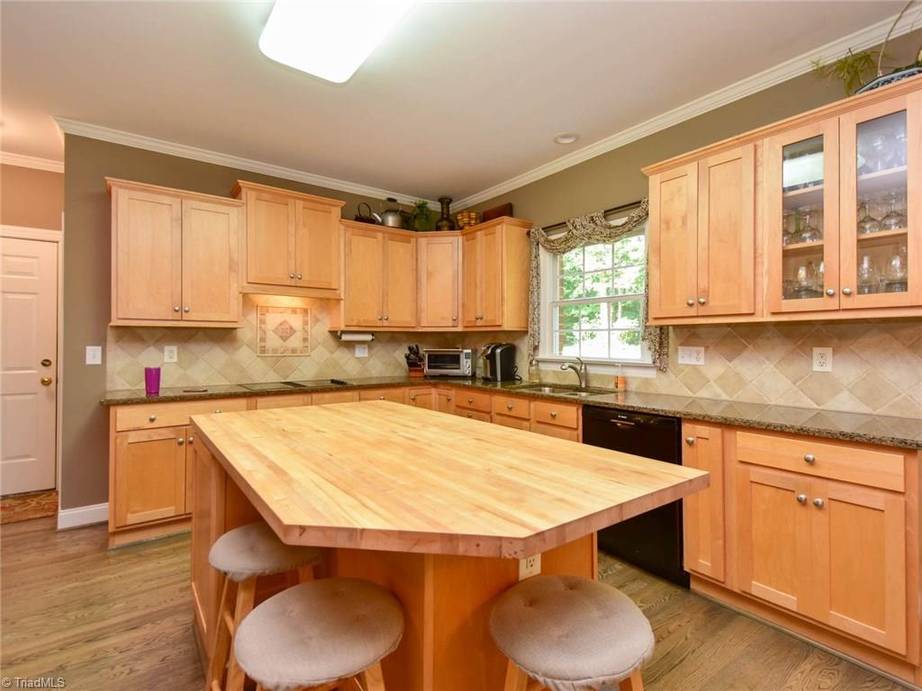 6801 Bugle Run Drive Oak Ridge, NC 27310 - Photo 3 of 30