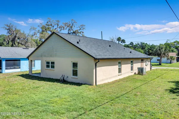 $240,000 | 646 Whitehall Street, Daytona Beach, FL 32114