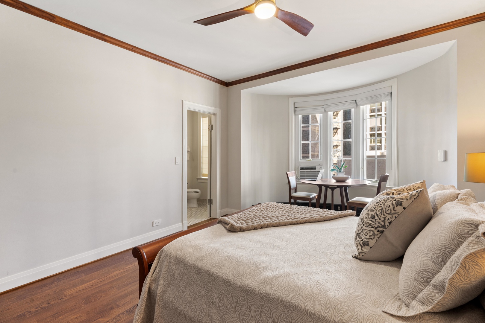 70 East Scott Street, Unit 307 Chicago, IL 60610 - Photo 18 of 32
