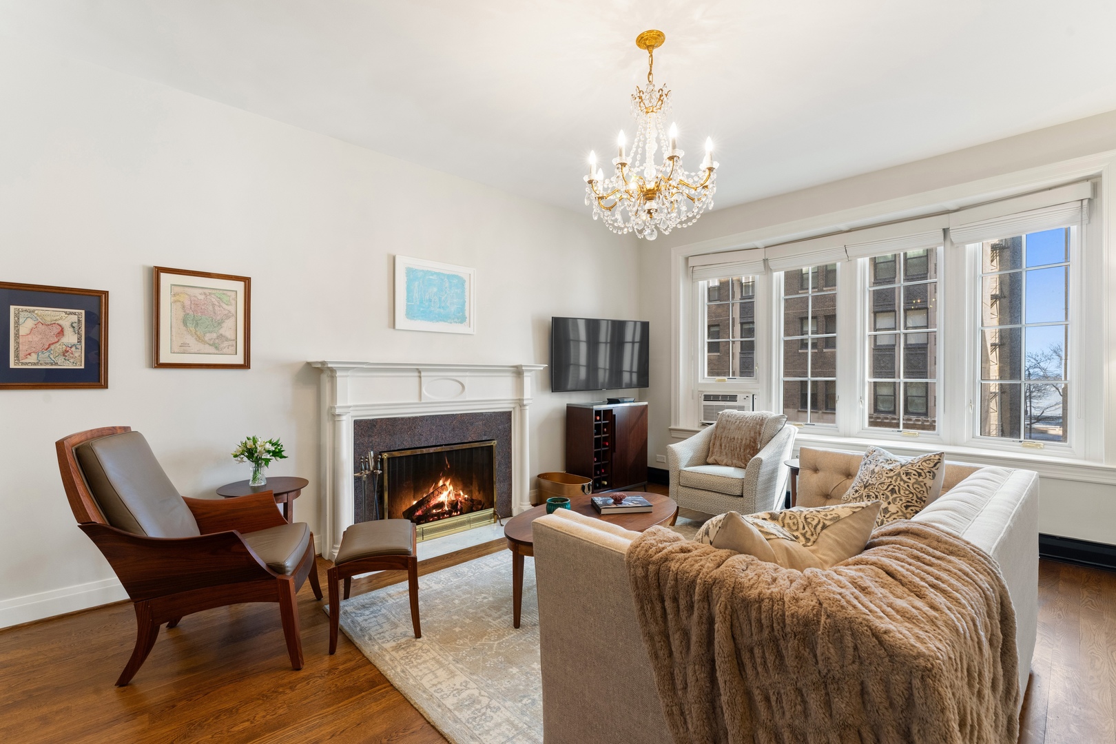 70 East Scott Street, Unit 307 Chicago, IL 60610 - Photo 10 of 32