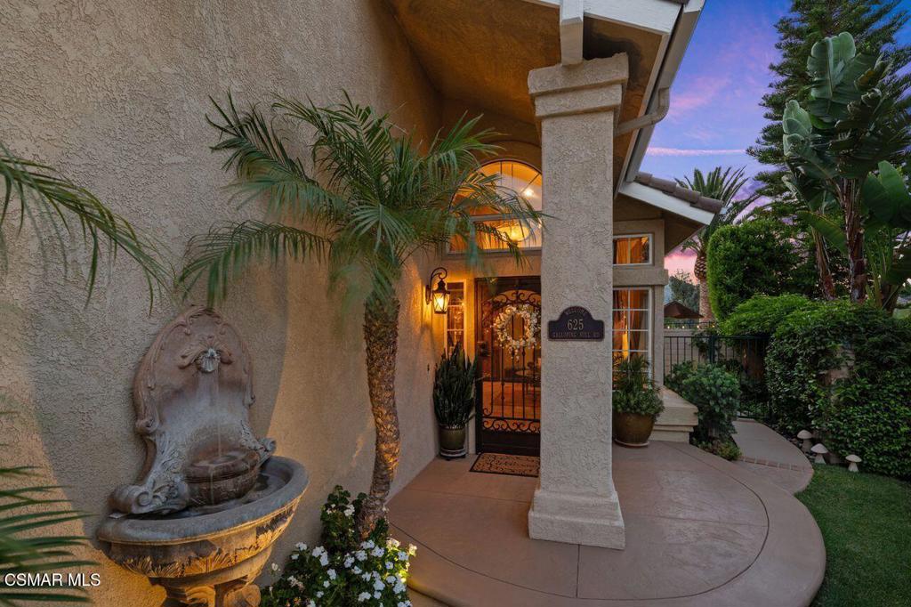 625 Galloping Hill Road Simi Valley, CA 93065 - Photo 6 of 49
