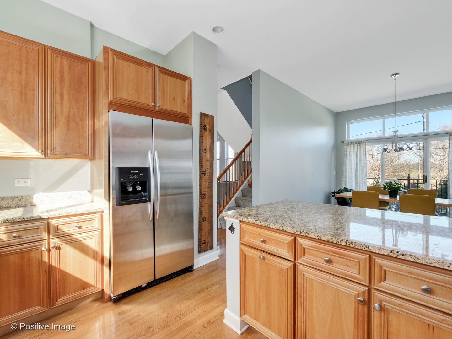 2712 West Dakin Street Chicago, IL 60618 - Photo 13 of 26