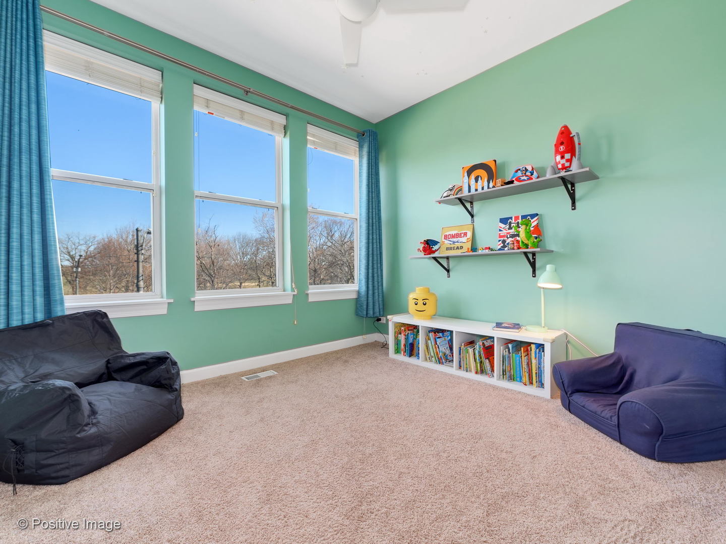 2712 West Dakin Street Chicago, IL 60618 - Photo 17 of 26