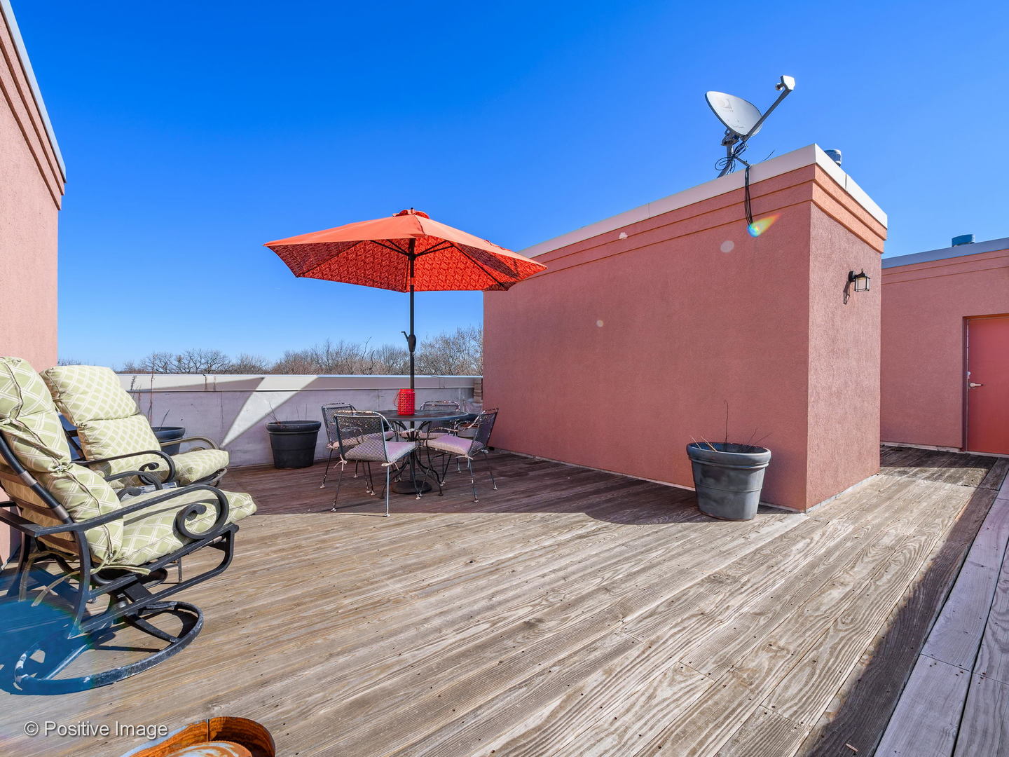 2712 West Dakin Street Chicago, IL 60618 - Photo 25 of 26