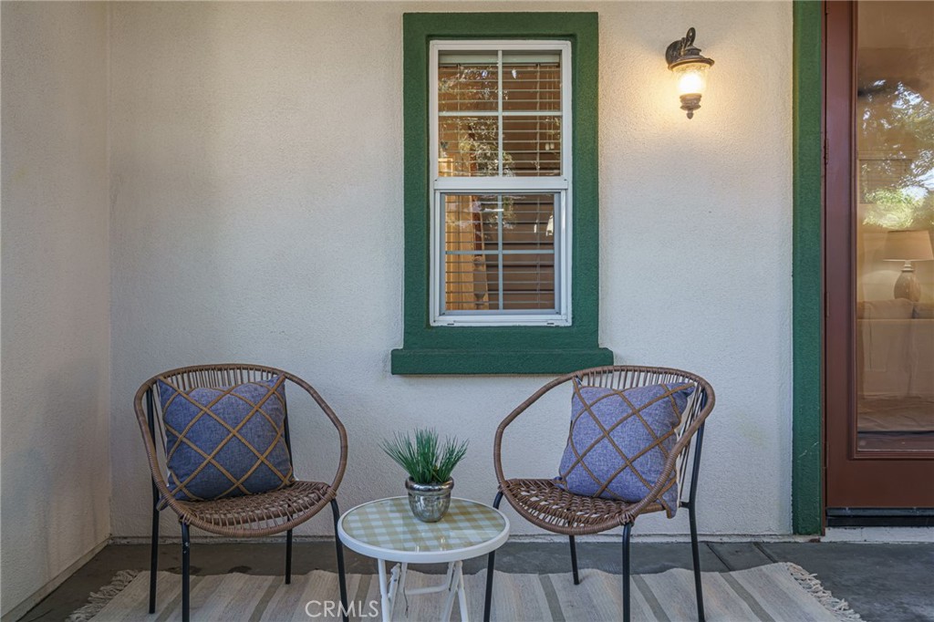 17 Oatfield Farm Ladera Ranch, CA 92694 - Photo 8 of 57 A Conversation Corner