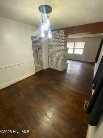 $205,000 | 704 Mcneill Drive, Laurinburg, NC 28352