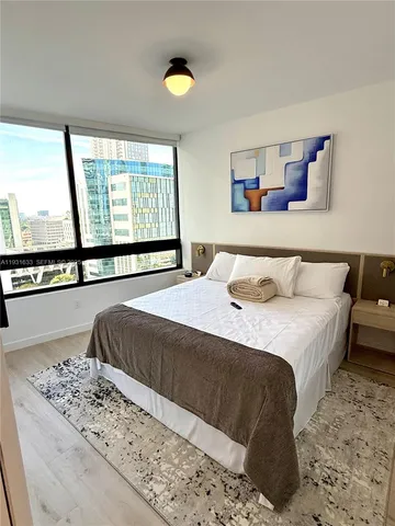 $539,000 | 225 North Miami Avenue, Unit 1604, Miami, FL 33128