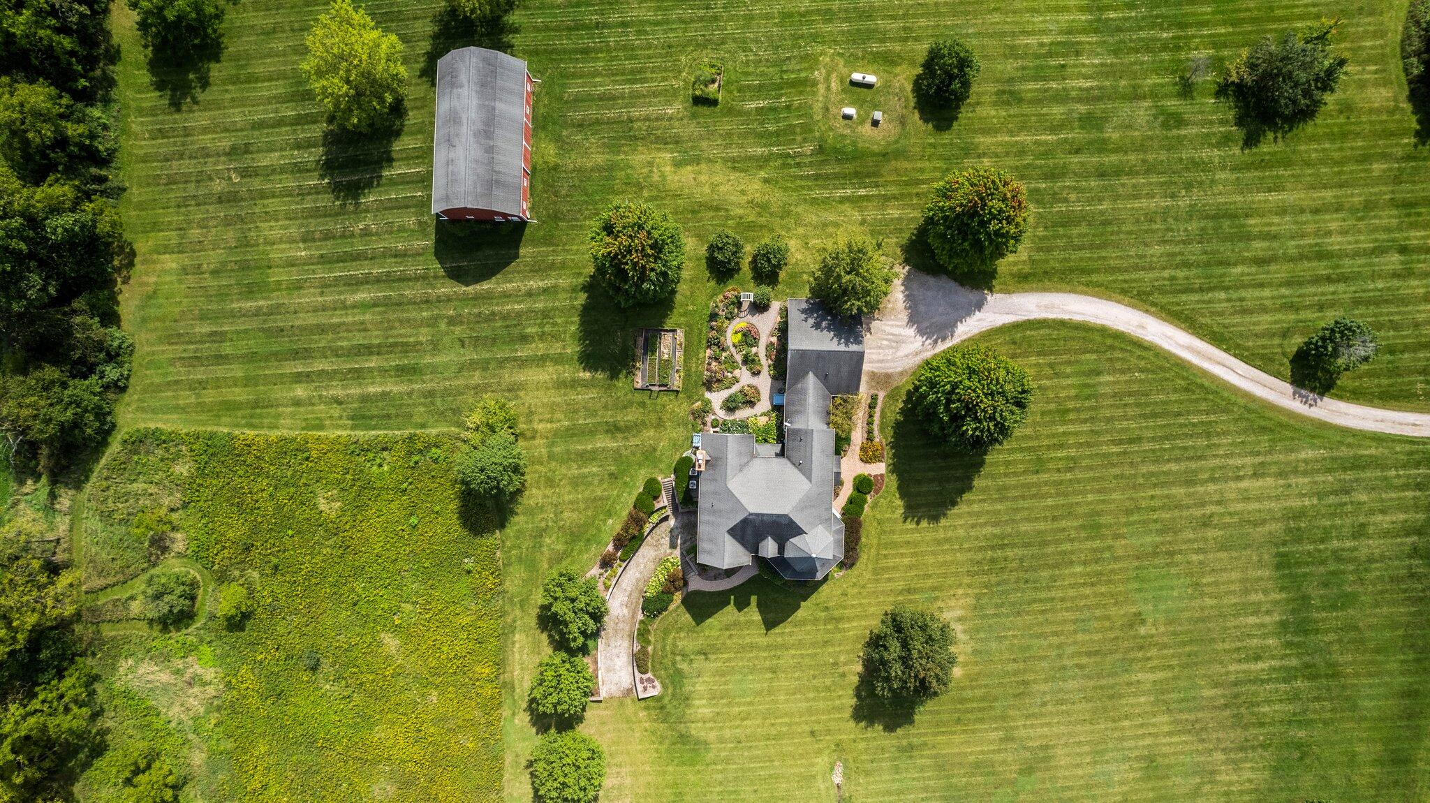 7705 Eisman Road Manchester, MI 48158 - Photo 54 of 59 9-web-or-mls-DJI_0500