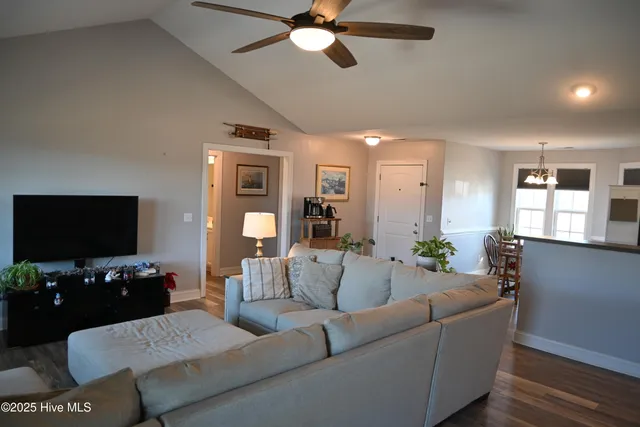 $299,000 | 108 Stony Brk Way, Jacksonville, NC 28546