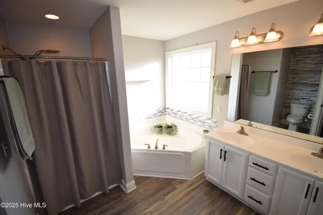 $299,000 | 108 Stony Brk Way, Jacksonville, NC 28546