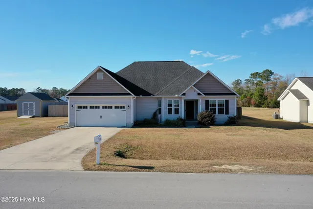 $299,000 | 108 Stony Brk Way, Jacksonville, NC 28546