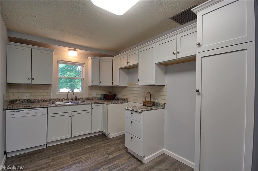 1863 Old Forge Road Kent, OH 44240 - Photo 9 of 29 Gallery Image 9