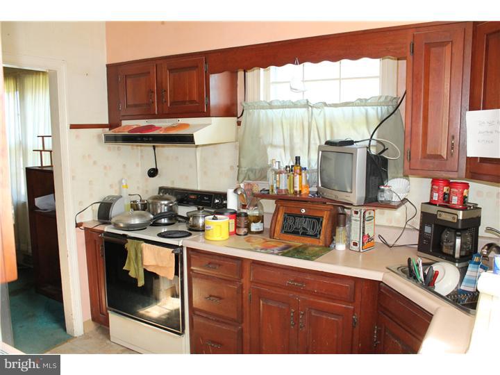 133 Upland Road Havertown, PA 19083 - Photo 14 of 16 Kitchen