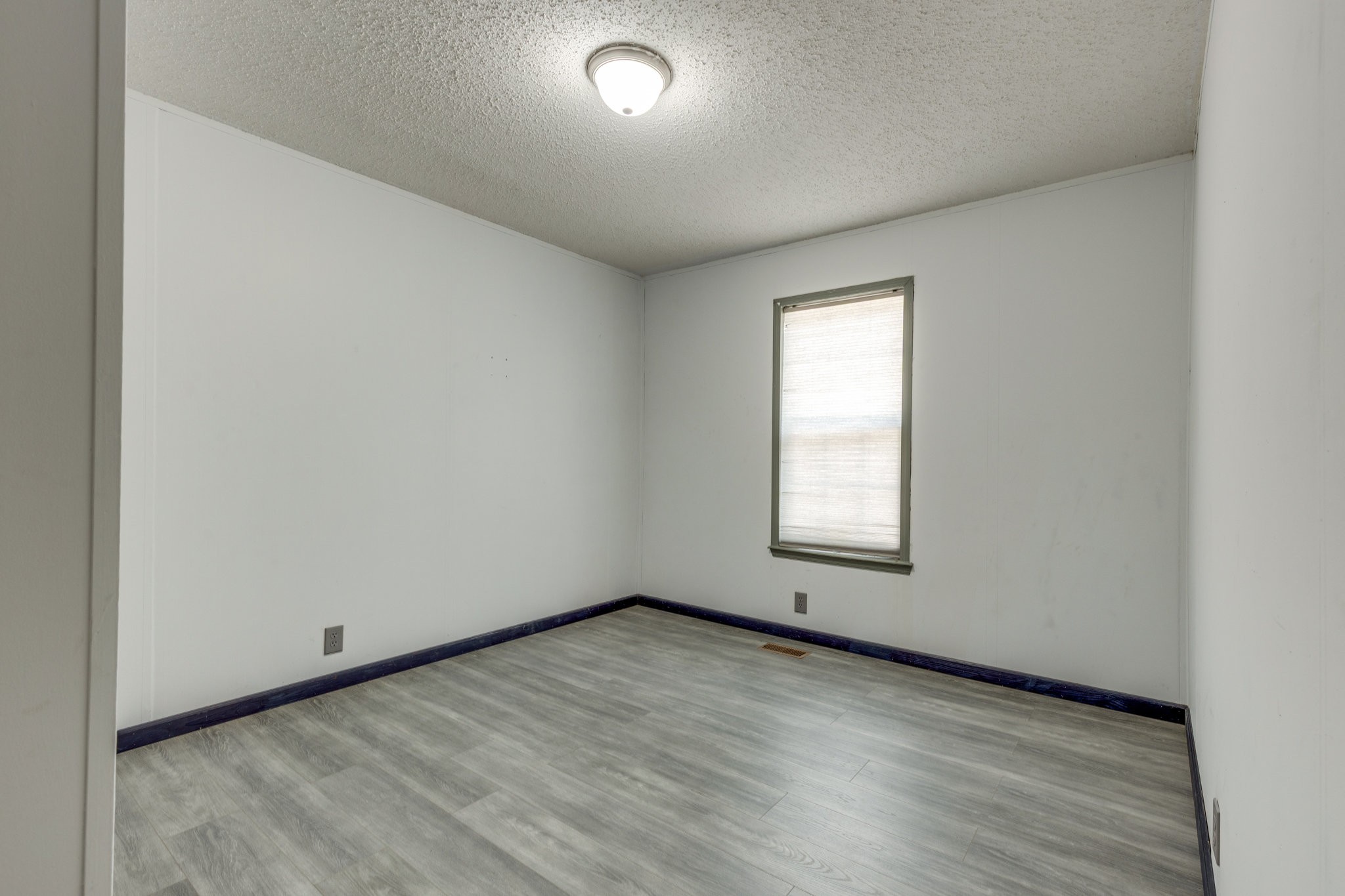263 Longbranch Road Hohenwald, TN 38462 - Photo 24 of 38 Gallery Image 24