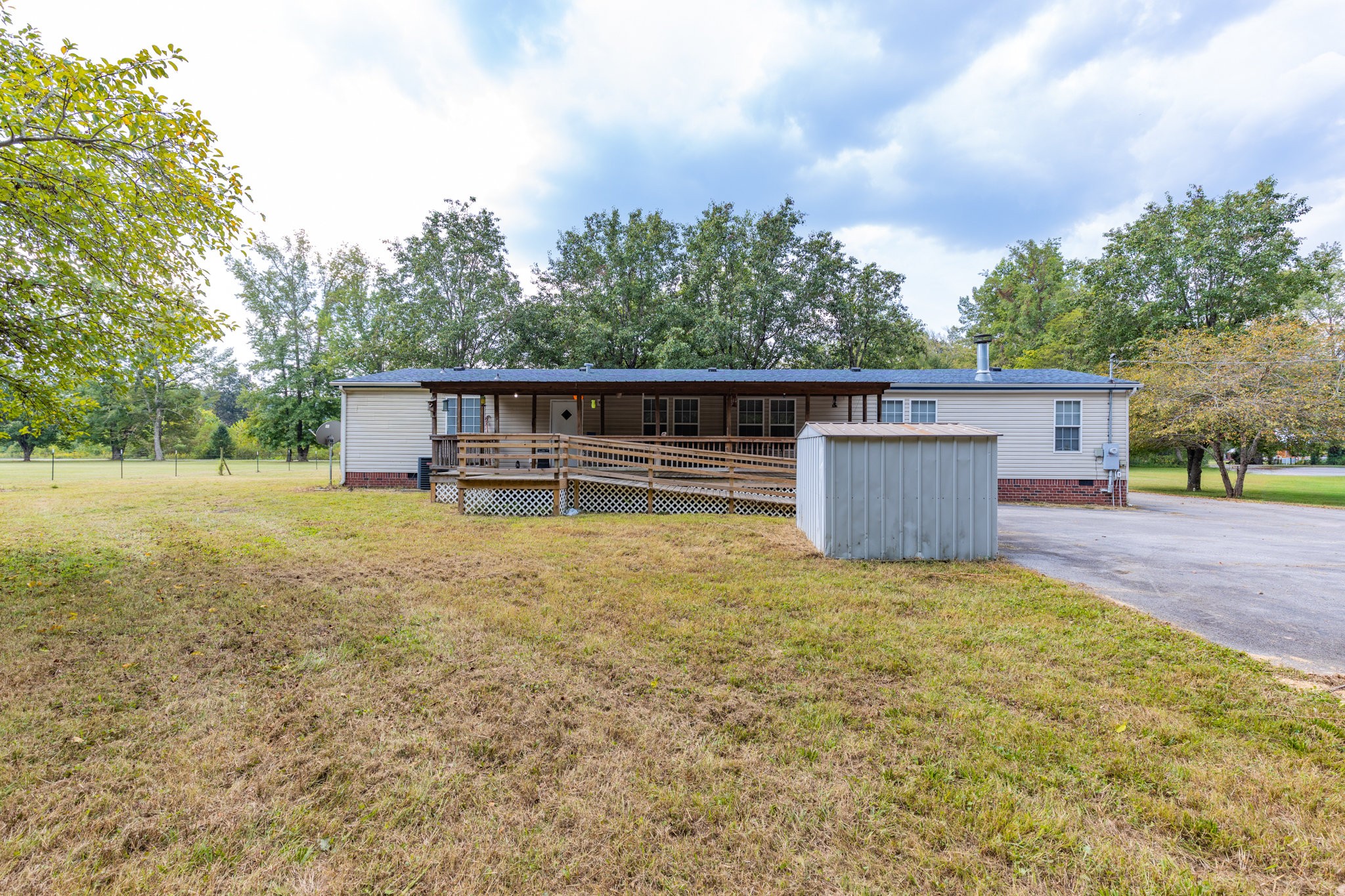 263 Longbranch Road Hohenwald, TN 38462 - Photo 36 of 38 Gallery Image 36