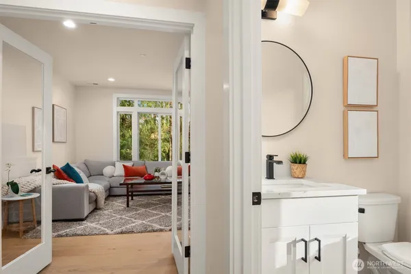 $1,200,000 | 31226 Northeast 114th Street, Carnation, WA 98014