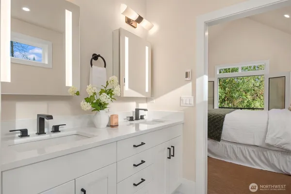 $1,200,000 | 31226 Northeast 114th Street, Carnation, WA 98014