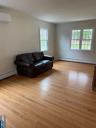 $3,200 | 374 Kingston Street, Wyckoff, NJ 07481