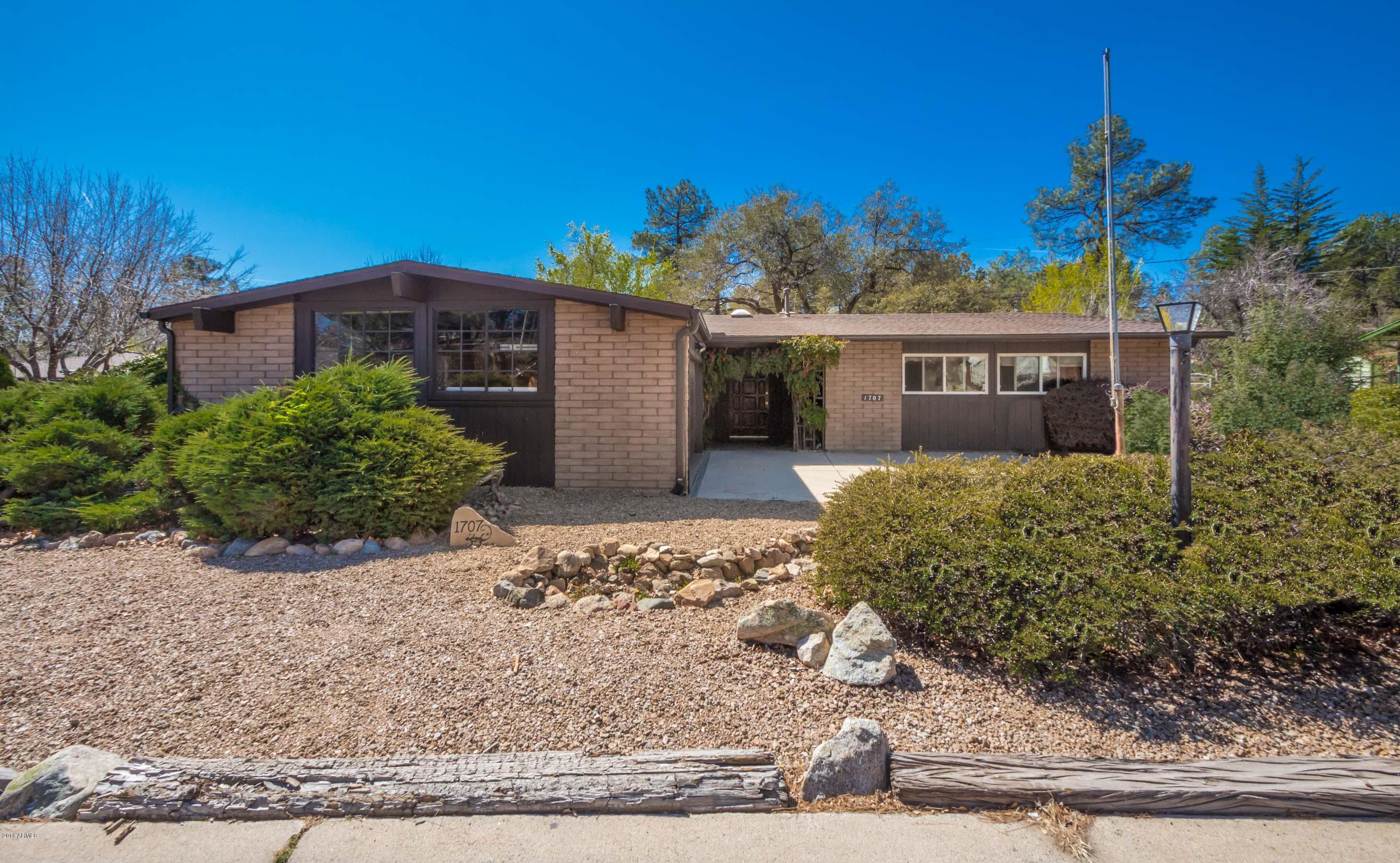 1707 Meadowbrook Road Prescott, AZ 86303 - Photo 1 of 16 Front of House
